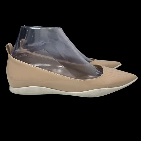 MICHAEL Michael Kors Women's Kamari Flats in Blush/Beige Soles. Sz: 6.5 - Picture 1 of 7